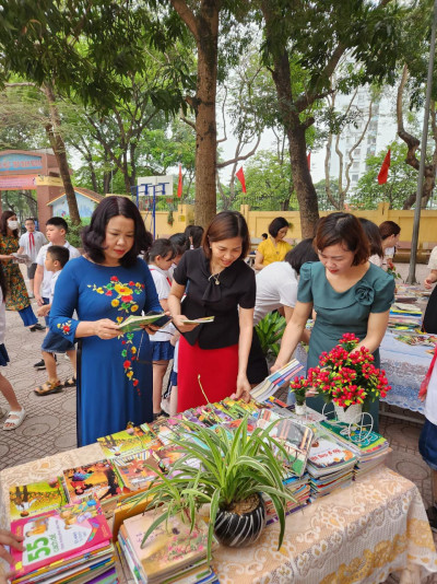 Hưởng ứng "Ngày sách và văn hóa đọc Việt Nam - Hội chợ sách năm 2023"