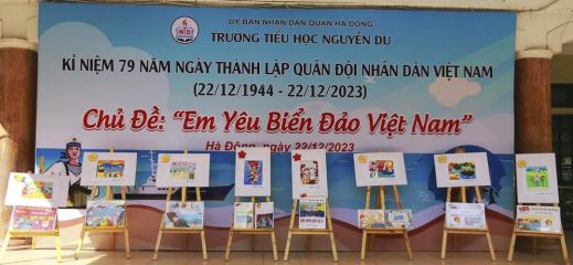 Giáo dục truyền thống với chủ đề: " Em yêu biển đảo Việt Nam"